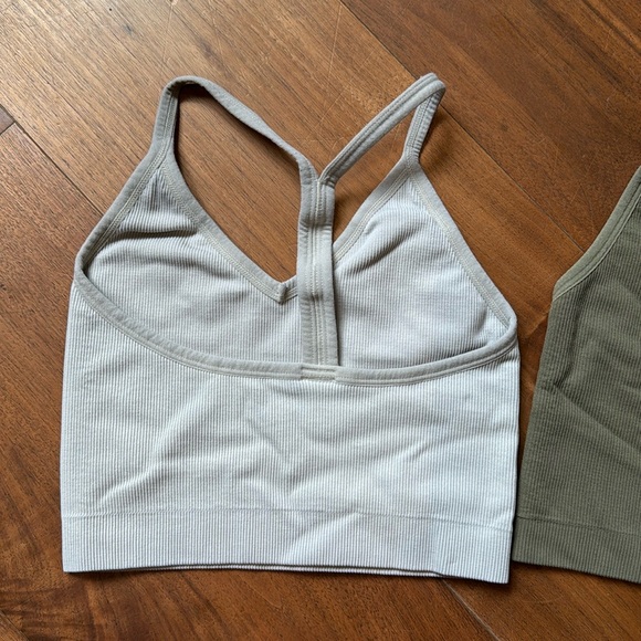 COPY - SET ACTIVE Crop Top Sports Bra 2-pack / XS ribbed Racerback / cream & gr… - Picture 3 of 6